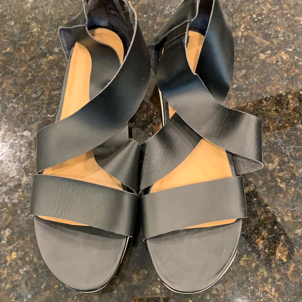 Black sandals size 12 universal thread